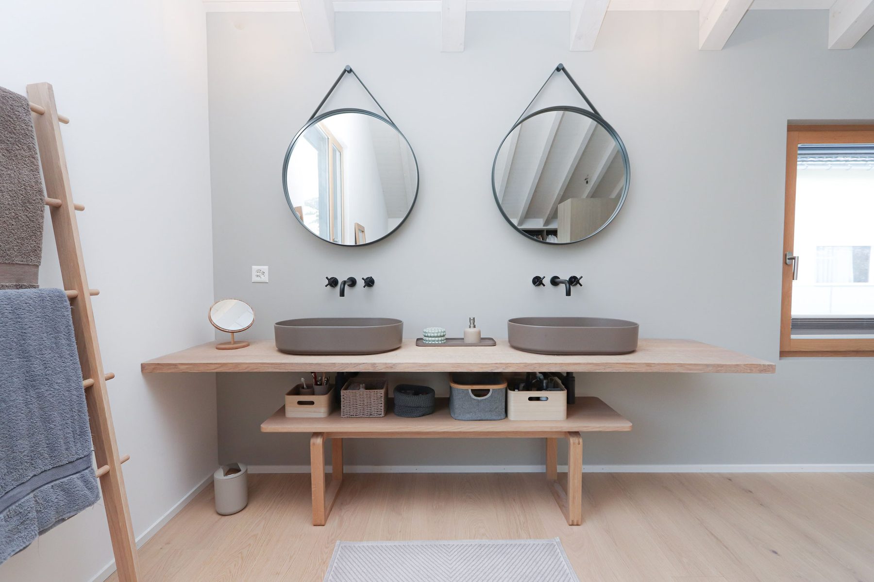 Architekturfotografie Terrasse Wallis – Grafisto