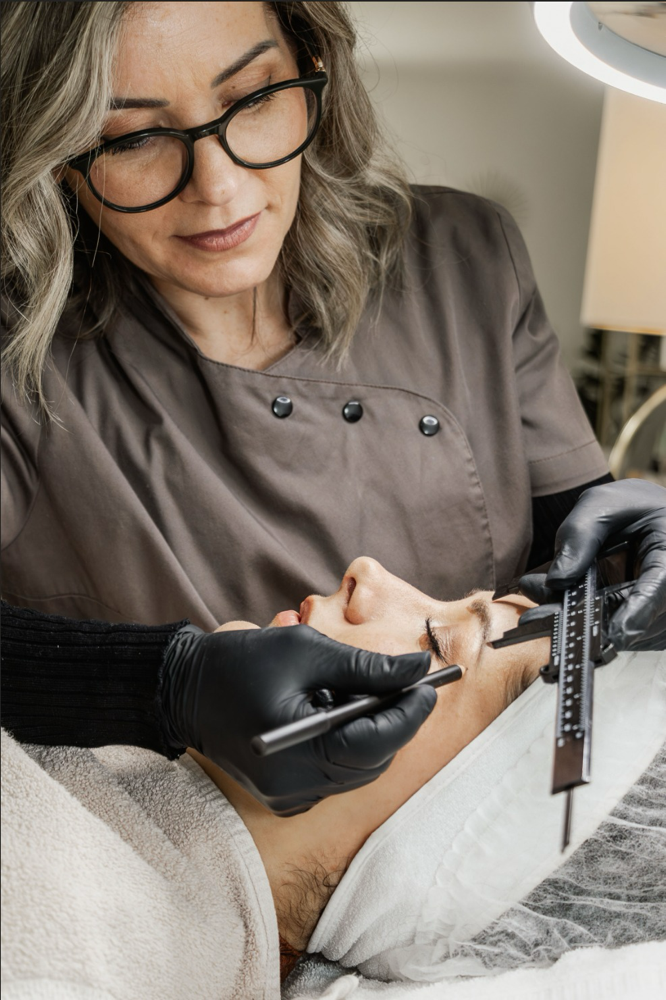 Portrait Frau Wallis – Grafisto